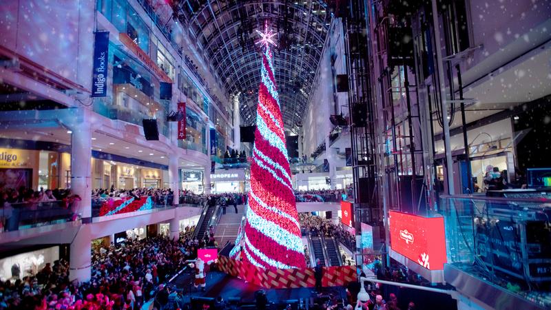 hollister eaton centre hours