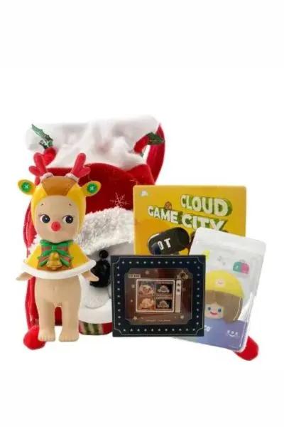 [CF Richmond Centre] Family Time - Holiday Gift Guide - Token