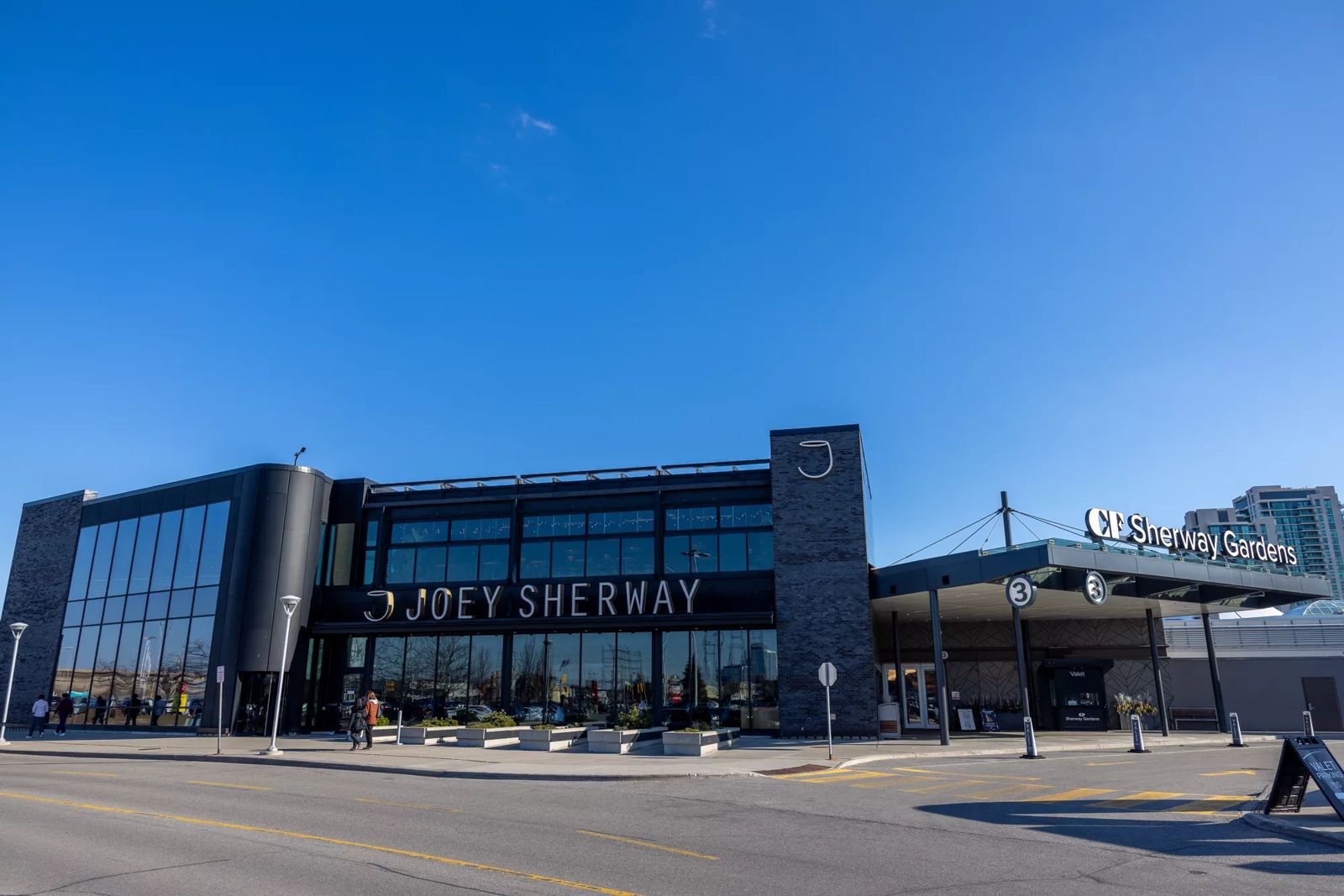 [Retail][Sherway Gardens] Mall Exterior