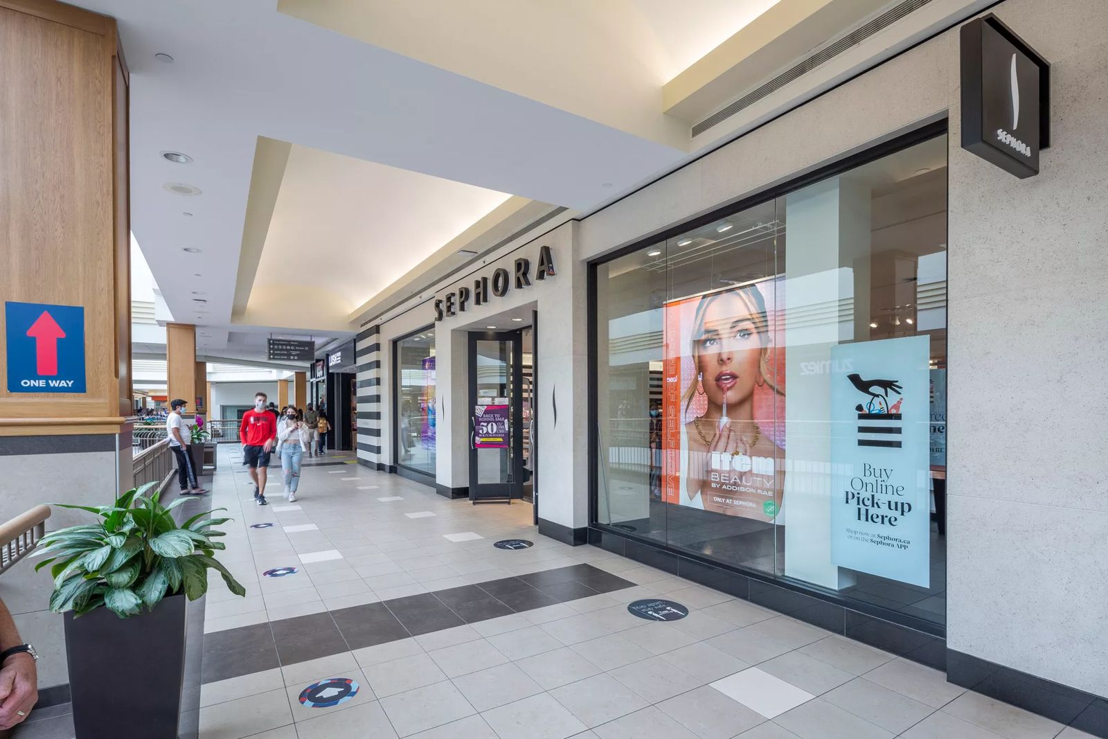 [Retail][Polo Park] Sephora Storefront