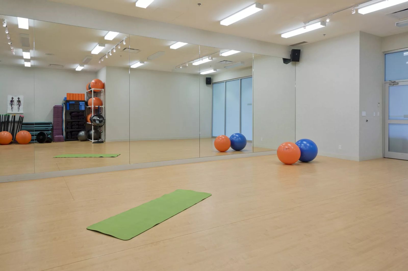 Premier fitness facilities - 200 Granville