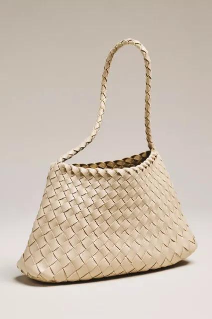 [CF Chinook Centre] StyleApp STL - Product 4