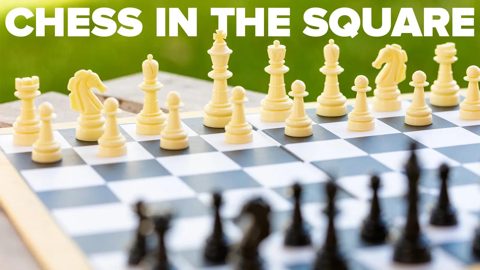 [CF Shops at Don Mills] Chess in the Square: Capture Pieces Instead of Screenshots with Knightcap Chess