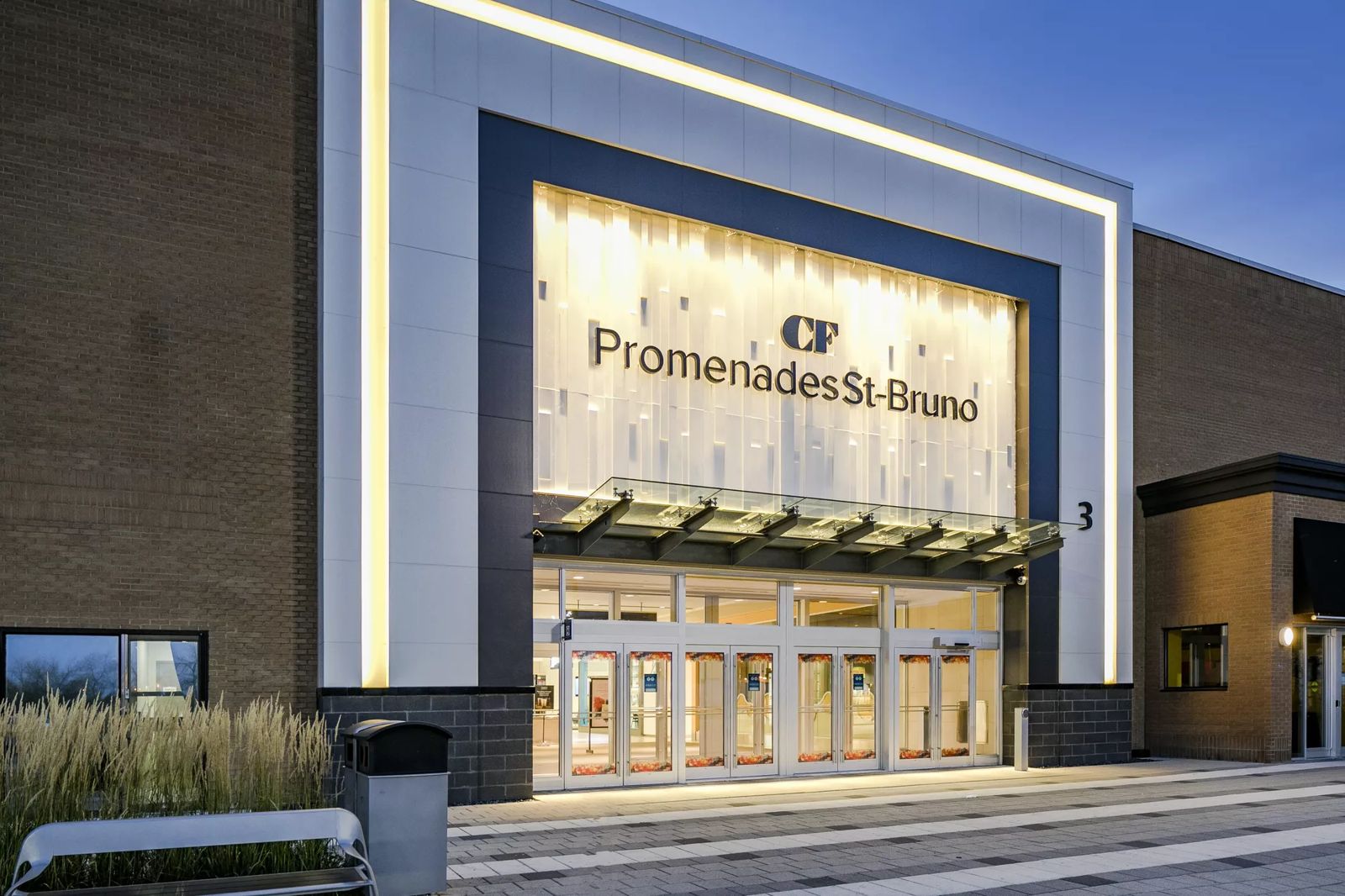 [Retail] Promenades St-Bruno - Exterior Mall