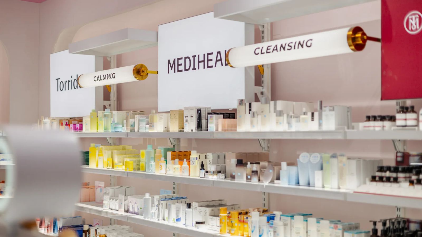 [CF Fairview Pointe Claire] Kiokii and… Is Now Open!