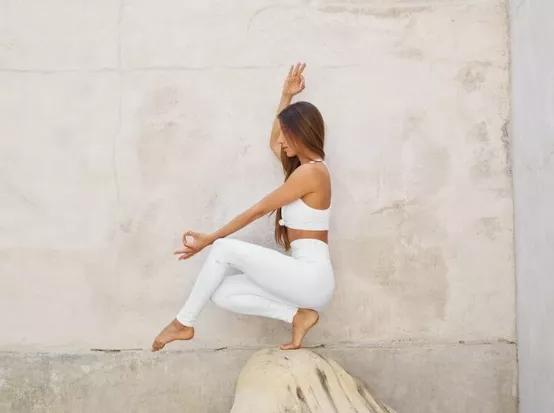 Cadillac Fairview Welcomes Alo Yoga to Ottawa