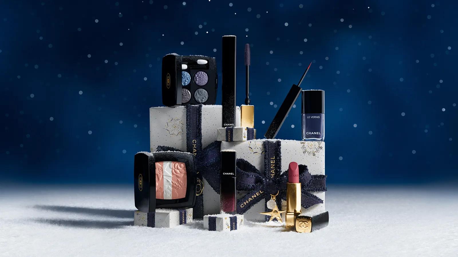 [CF Toronto Eaton Centre] Chanel Winter Tale Pop-up - Tile 3