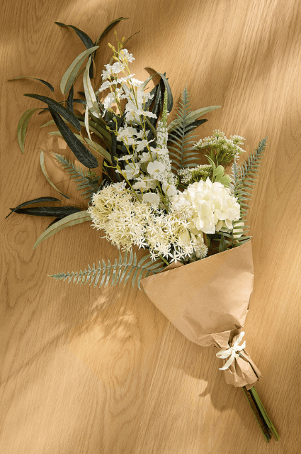 Simons Spotlight - Gift Ideas for Her