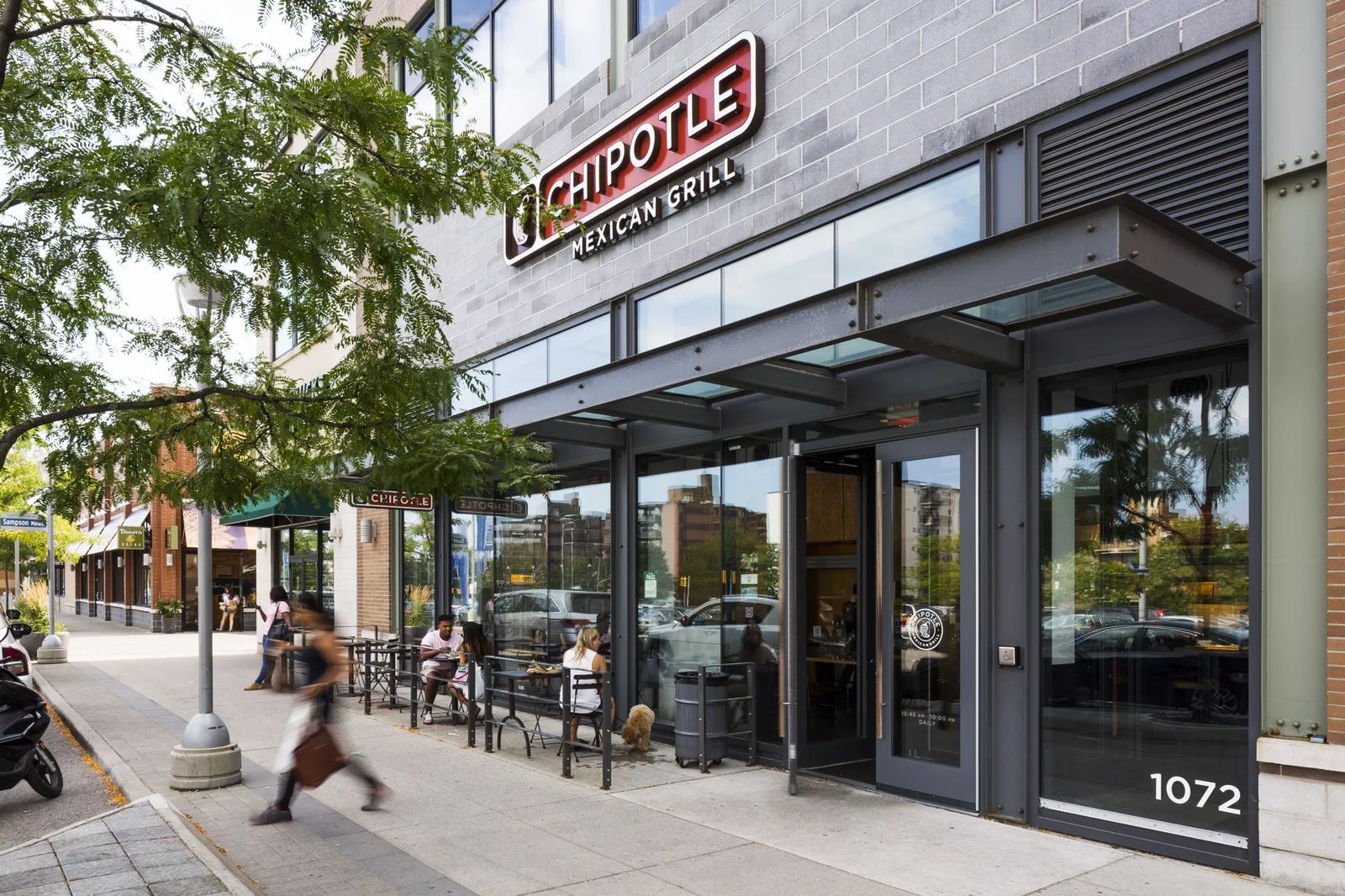 [Retail] [CF Shops at Don Mills] - Chipotle 