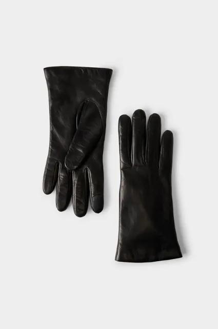 [Holiday Gift Guide 2025] - Stocking Stuffers - Product 1 (3)