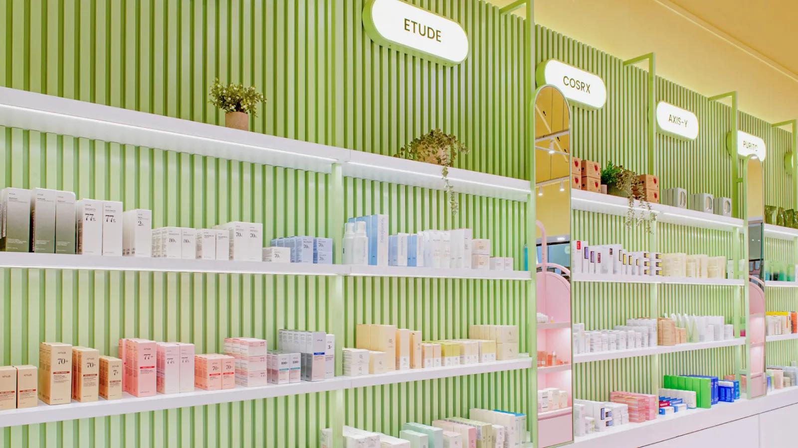 [CF Carrefour Laval] SUKOSHI New Store Opening