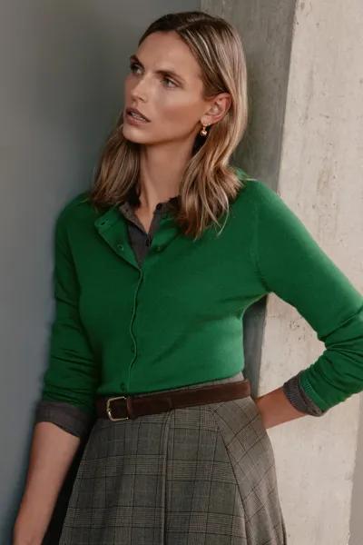[CF Toronto Eaton Centre] Simons - Product Spotlight / Build A Fit - Product 4