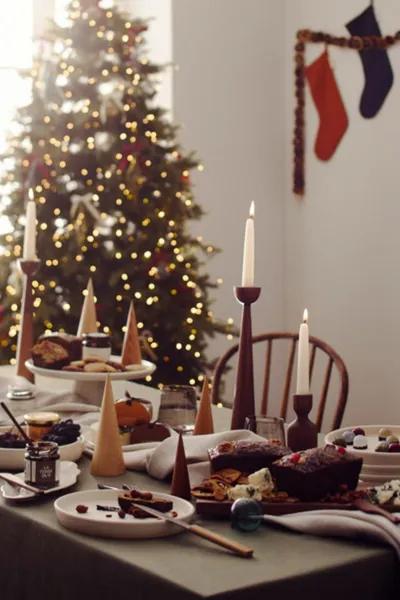 [CF Toronto Eaton Centre] Simons - Product Spotlight / Build A Fit 