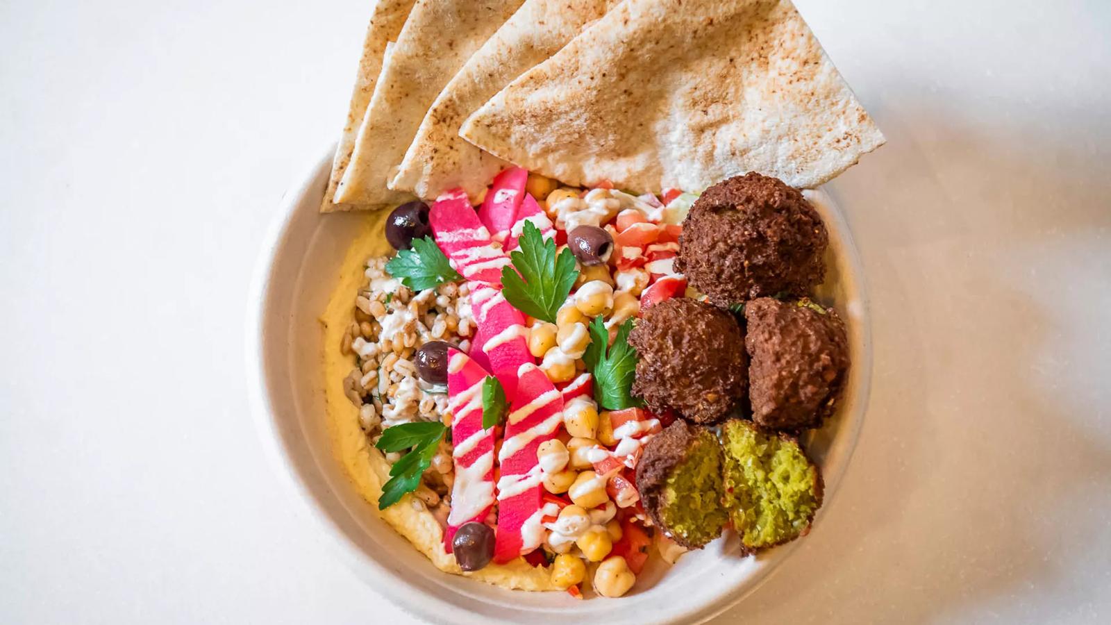[CF Toronto Eaton Centre] Queens Cross Food Hall Vendor 1