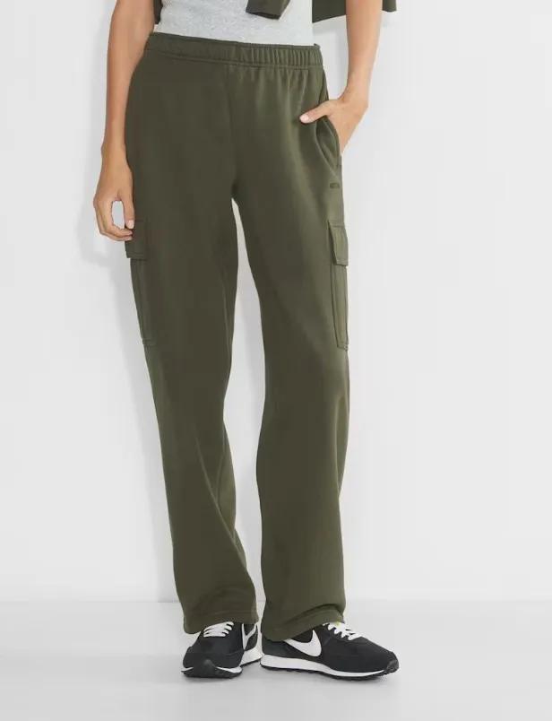 Cozy Fleece Mega Cargo Sweatpant