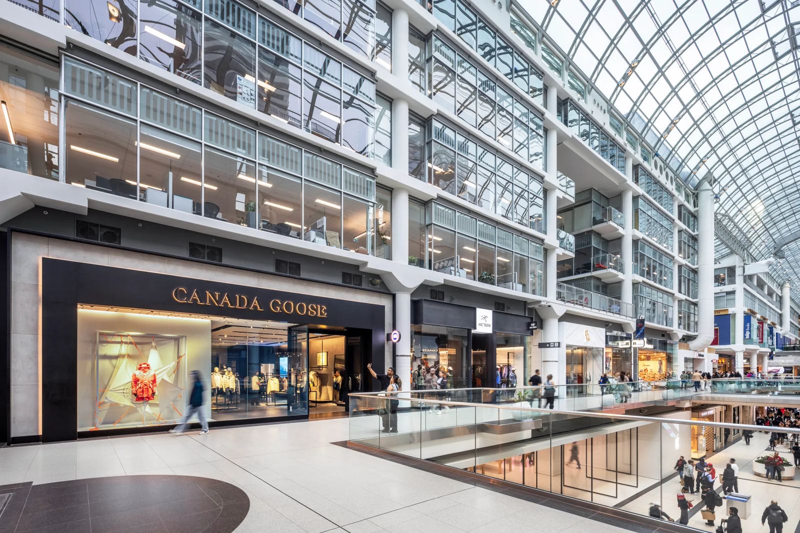 [Retail][Eaton Centre] Photo Gallery 1