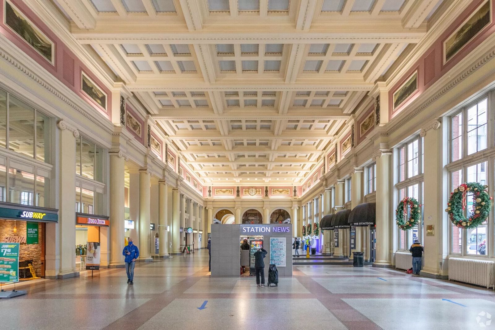 601-W-Cordova-St-Vancouver-BC-Lobby