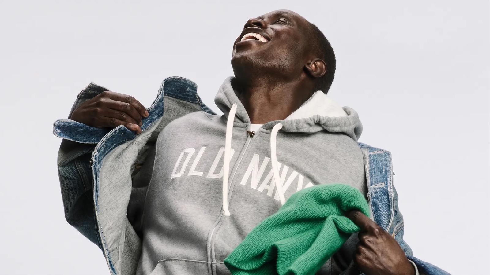 [CF Chinook Centre] Old Navy is Coming Soon