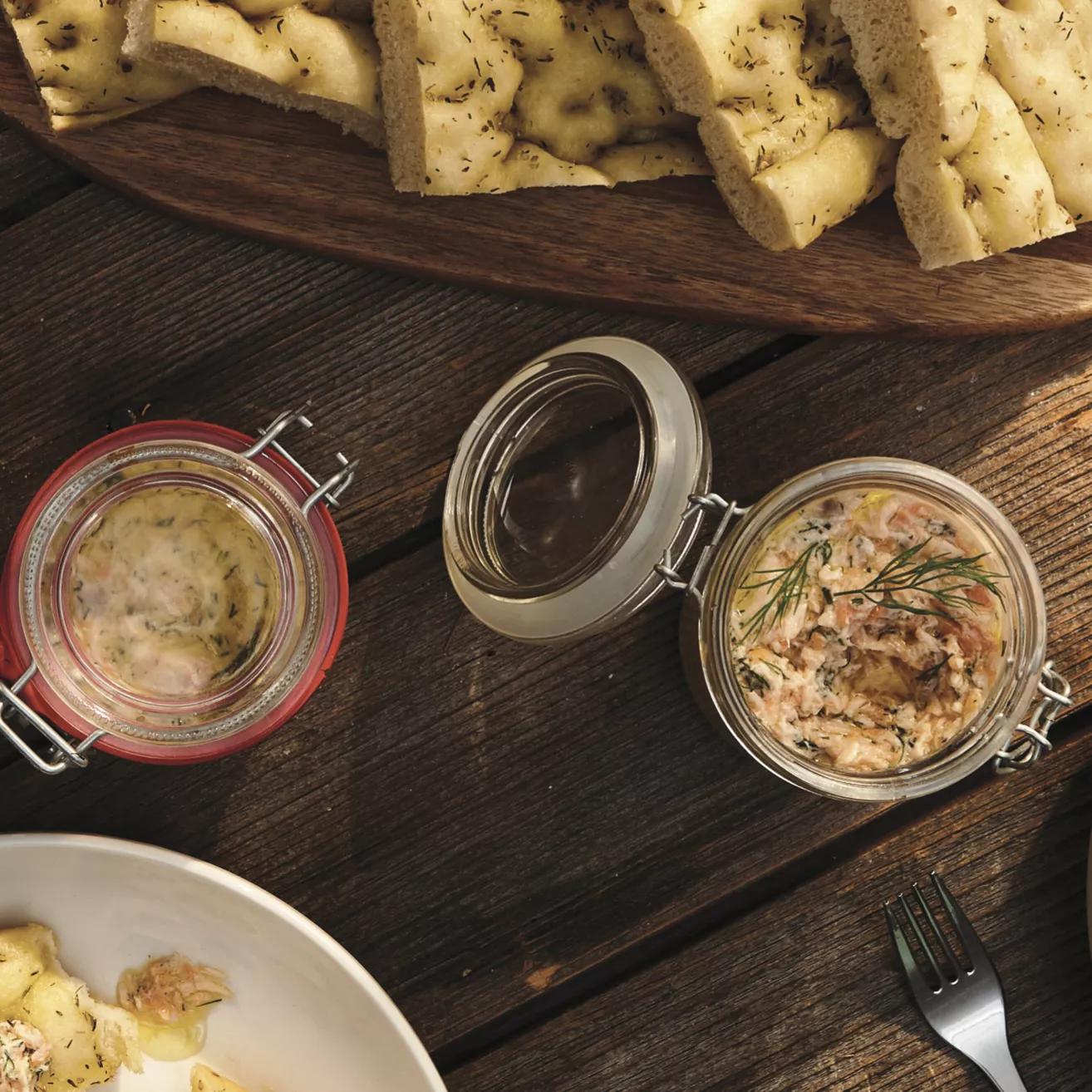 Duo of salmon rillettes with sweet goat cheese