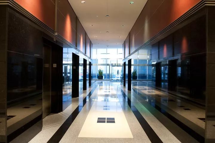 [Office] [Simcoe Place] - Interior Hallway