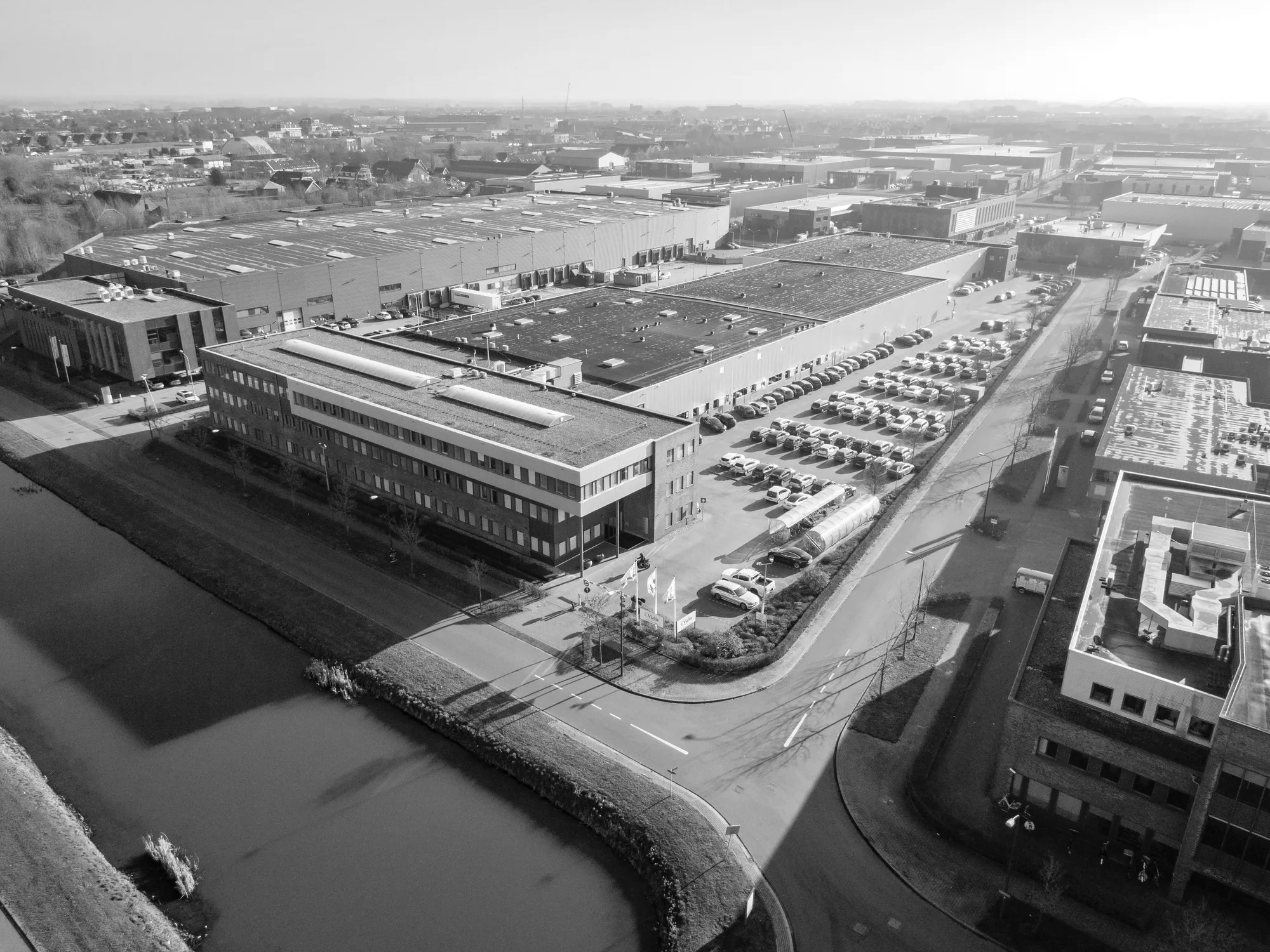 Boreal IM and Cadillac Fairview JV Acquires 15 Dutch Warehouses