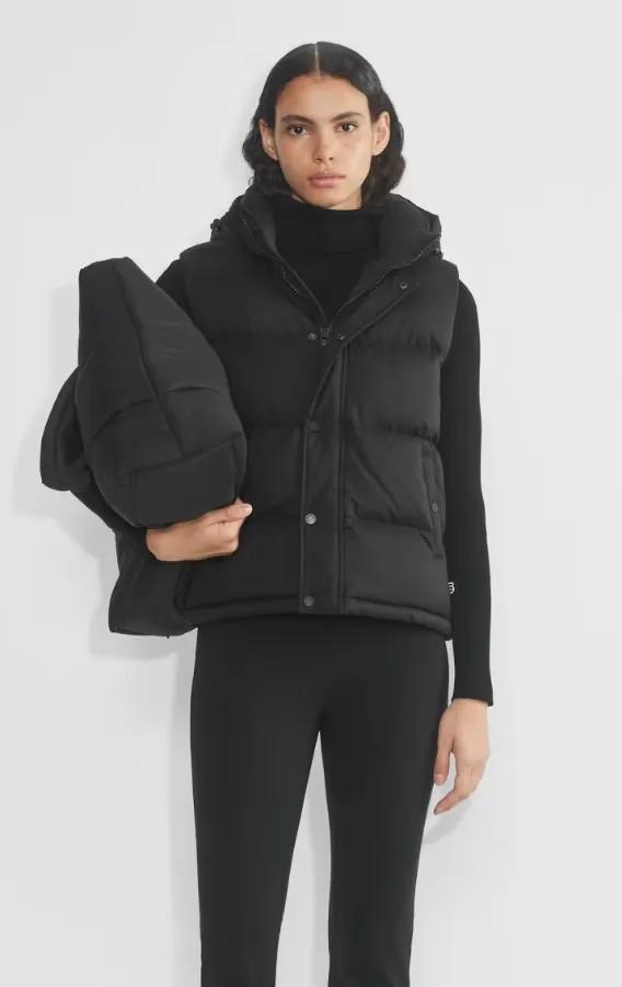 [CF Lime Ridge] - Wearables - Aritzia