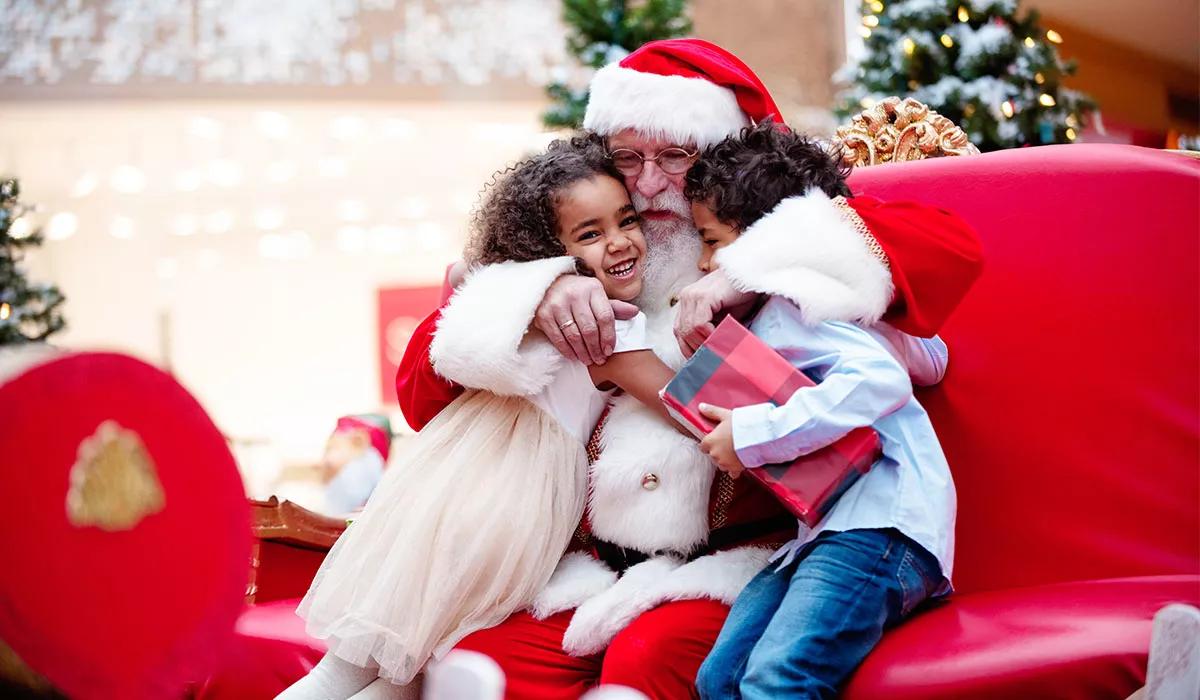 [CF Shops][Blog Post] Here’s How to Dress Up Your Kids for a Visit with Santa at the Mall Image