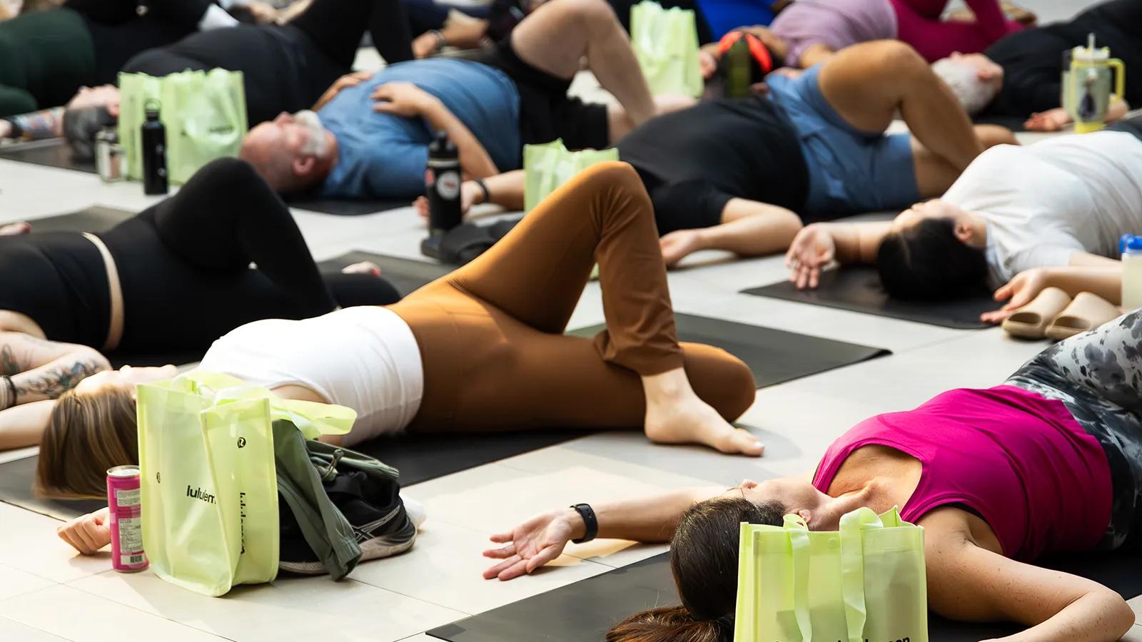 [CF Masonville Place] Sunday Morning Yoga with lululemon