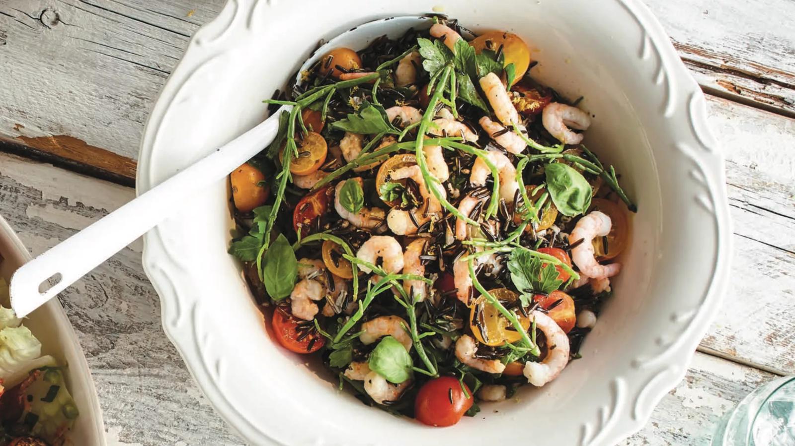 Salade de riz sauvage à la salicorne et aux crevettes nordiques