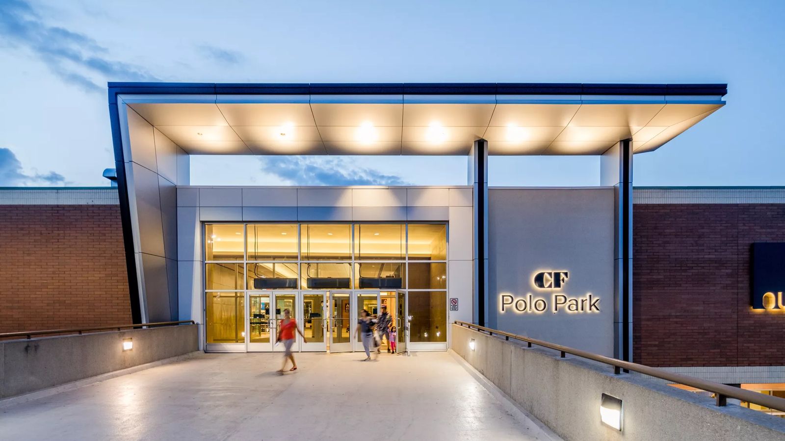 [Retail] CF Polo Park Property Card Image 