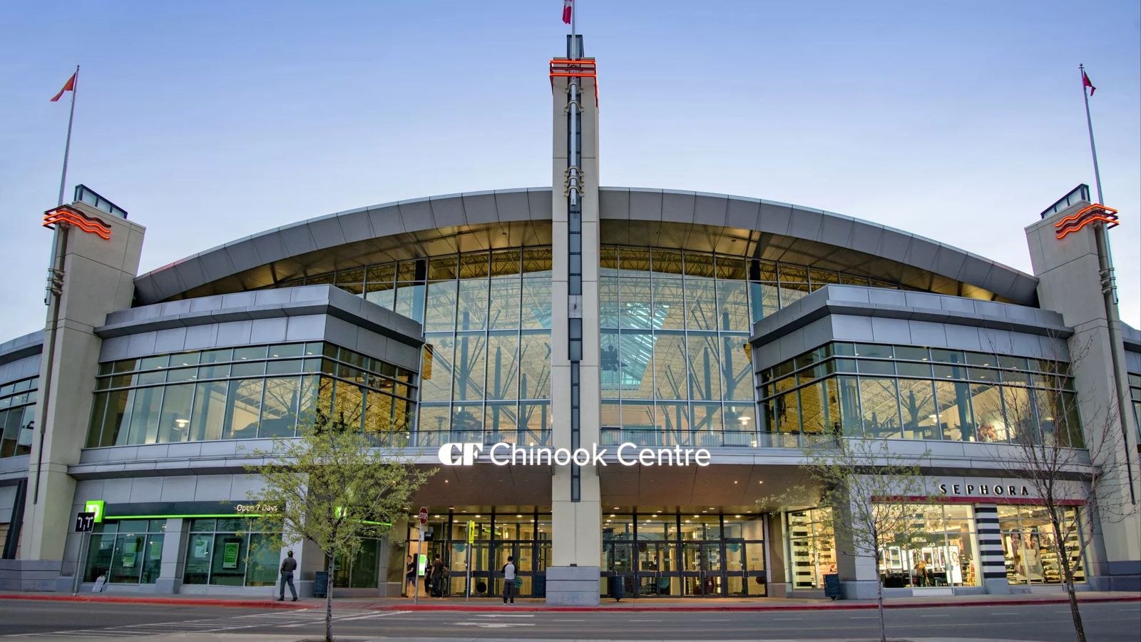 Overview of CF Chinook Centre