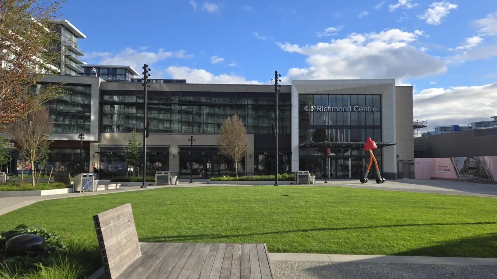 [CF Richmond Centre] Summer at The Plaza 